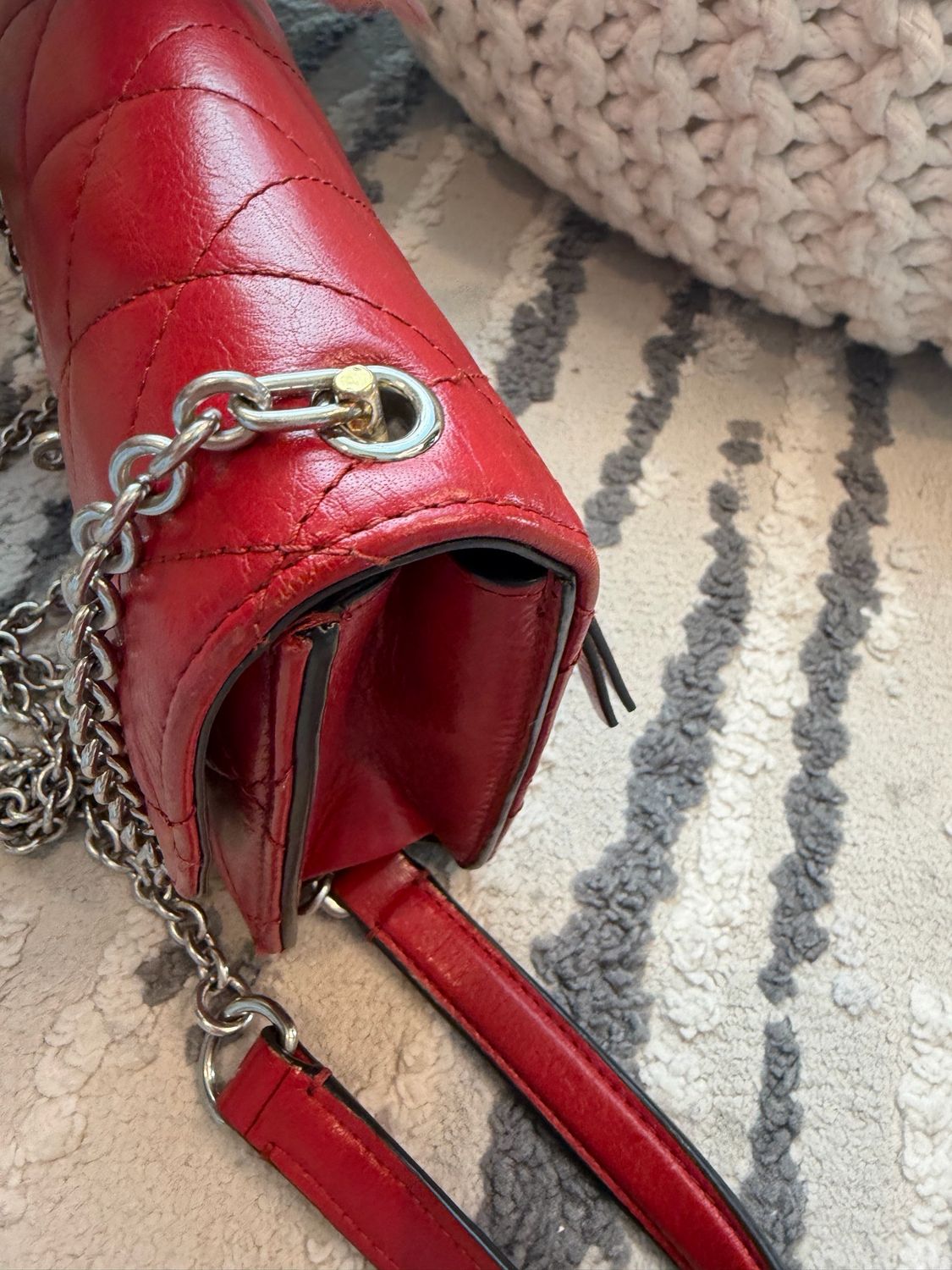 Mulberry Quilted Darley Flap Messenger Crossbody Sling