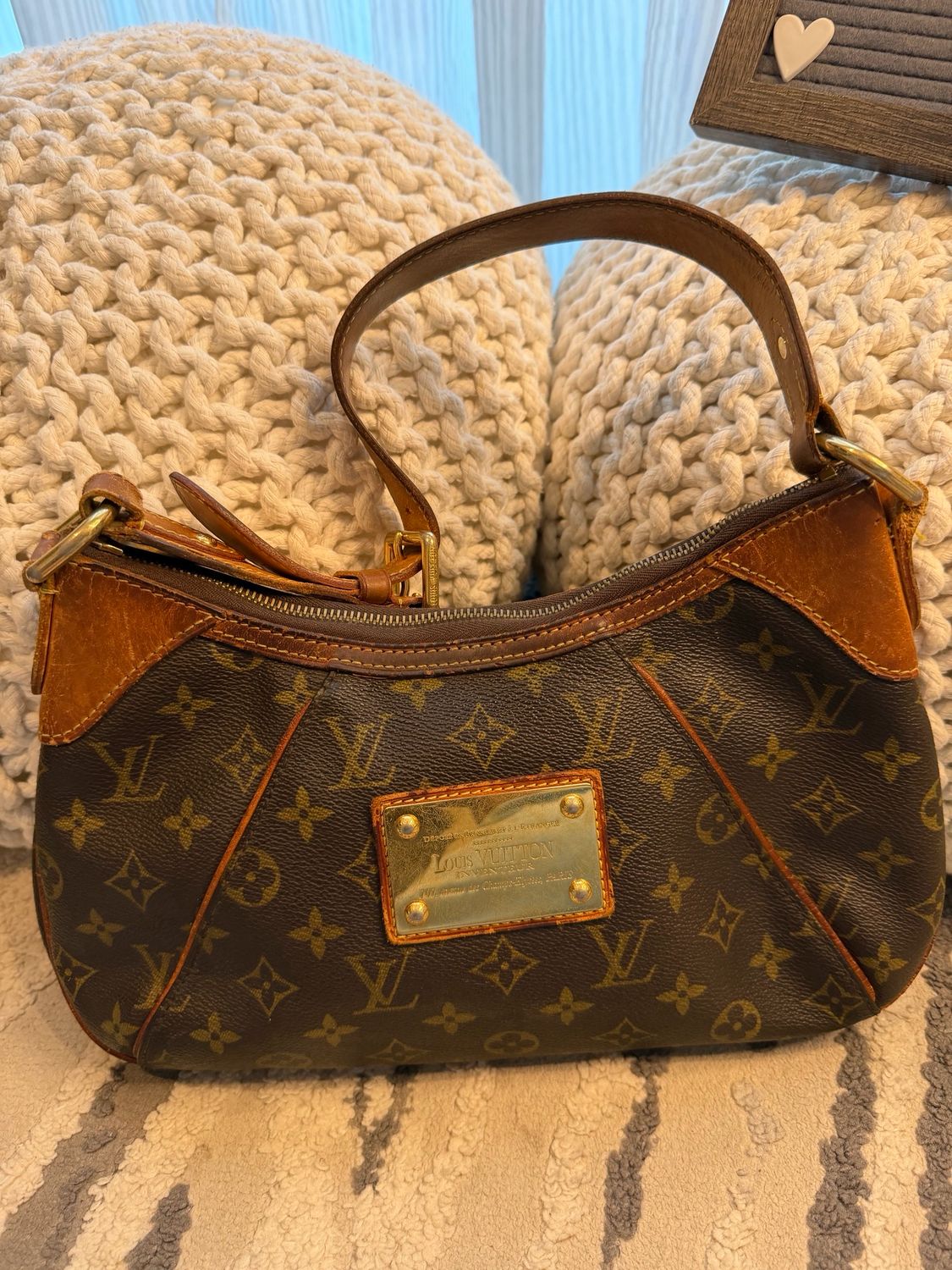 Louis Vuitton Monogram Thames Hobo Shoulder 