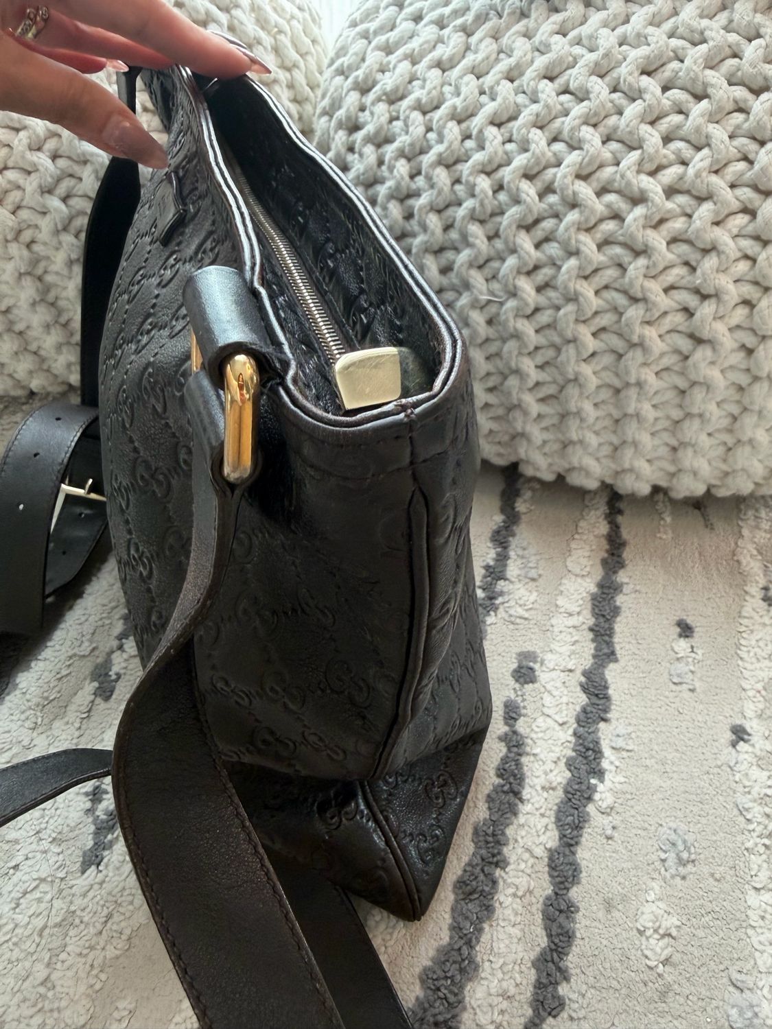 Gucci Flat Zipper Guccissima Leather Crossbody Bag