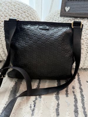 Gucci Flat Zipper Guccissima Leather Crossbody Bag