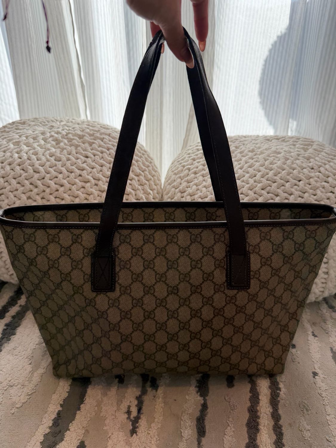 Gucci Supreme Plus Zipper Tote