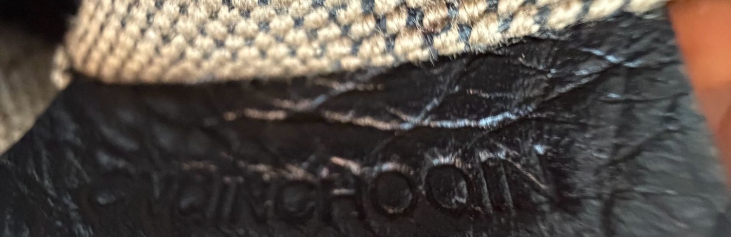 Burberry Ashby Bucket Messenger Crossbody