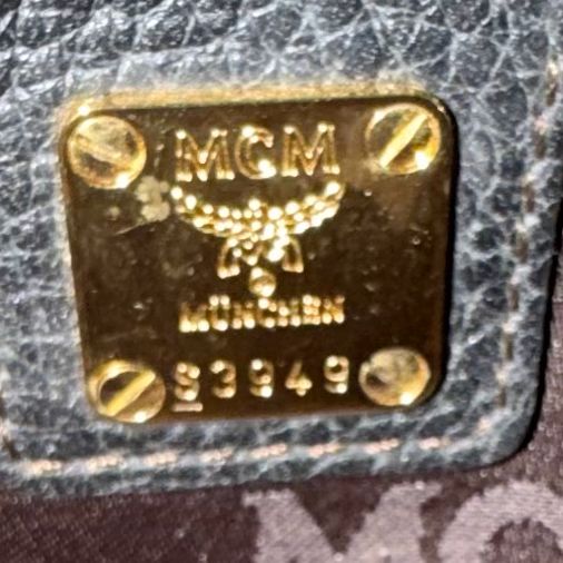 Mcm Pebbled Leather Visetos Stud Black Chain Strap