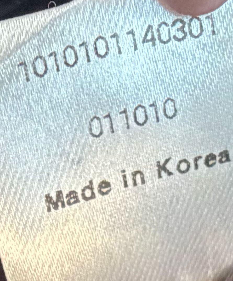 Mcm Pebbled Leather Visetos Stud Black Chain Strap