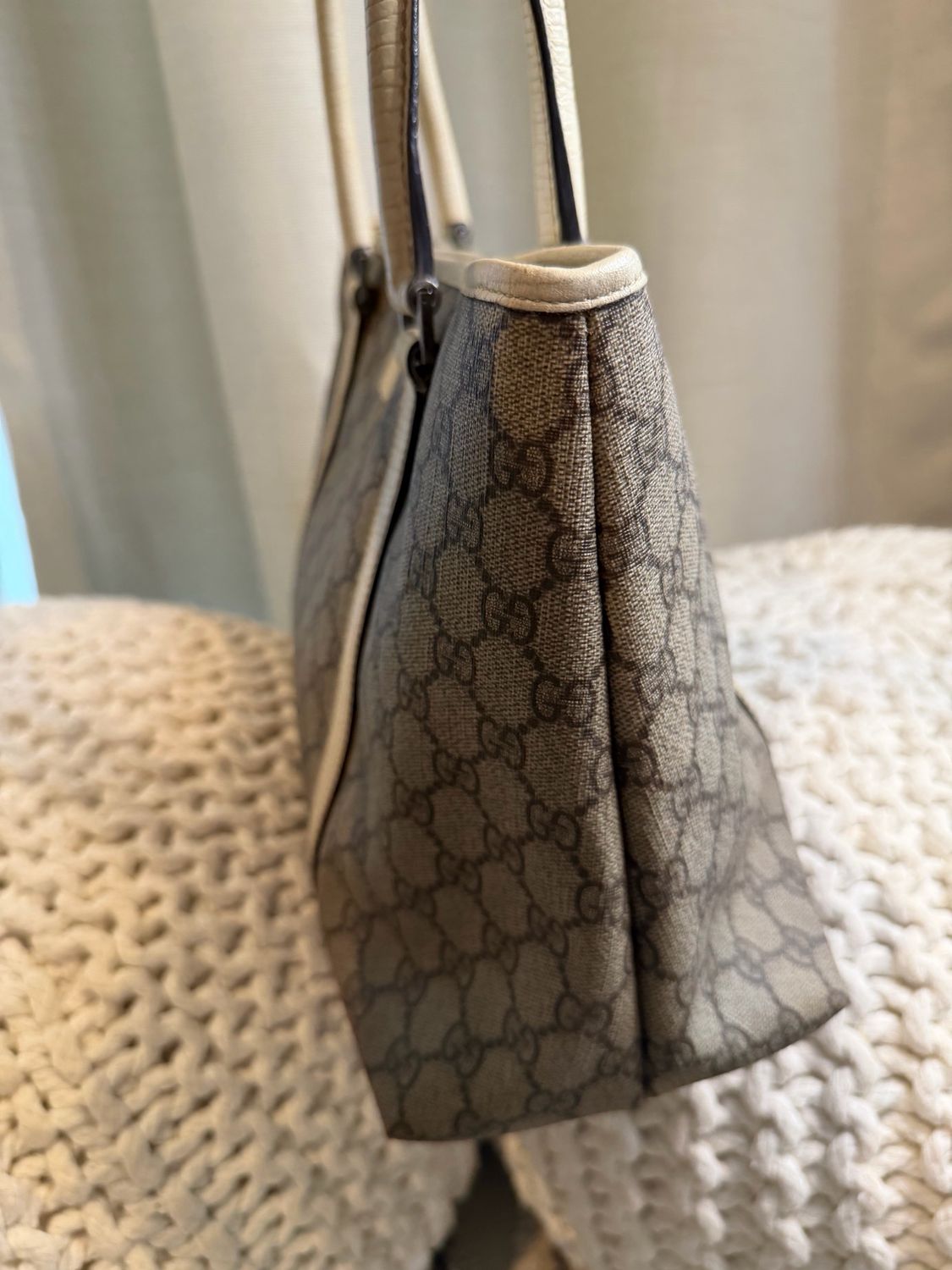 Gucci Supreme Plus Tote Shoulder Bag