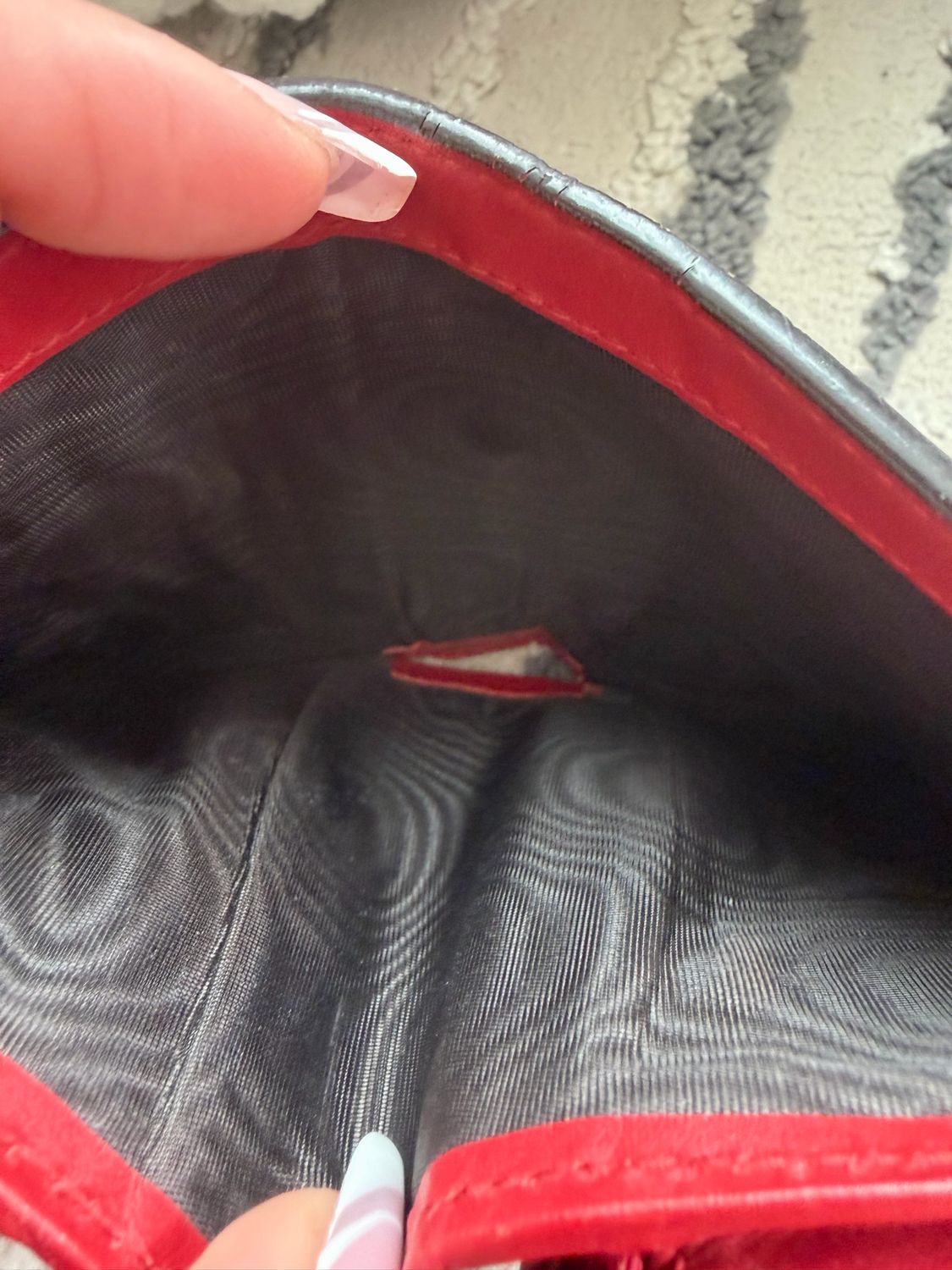 Gucc Monogram Supreme Card Holder Cherry Wallet