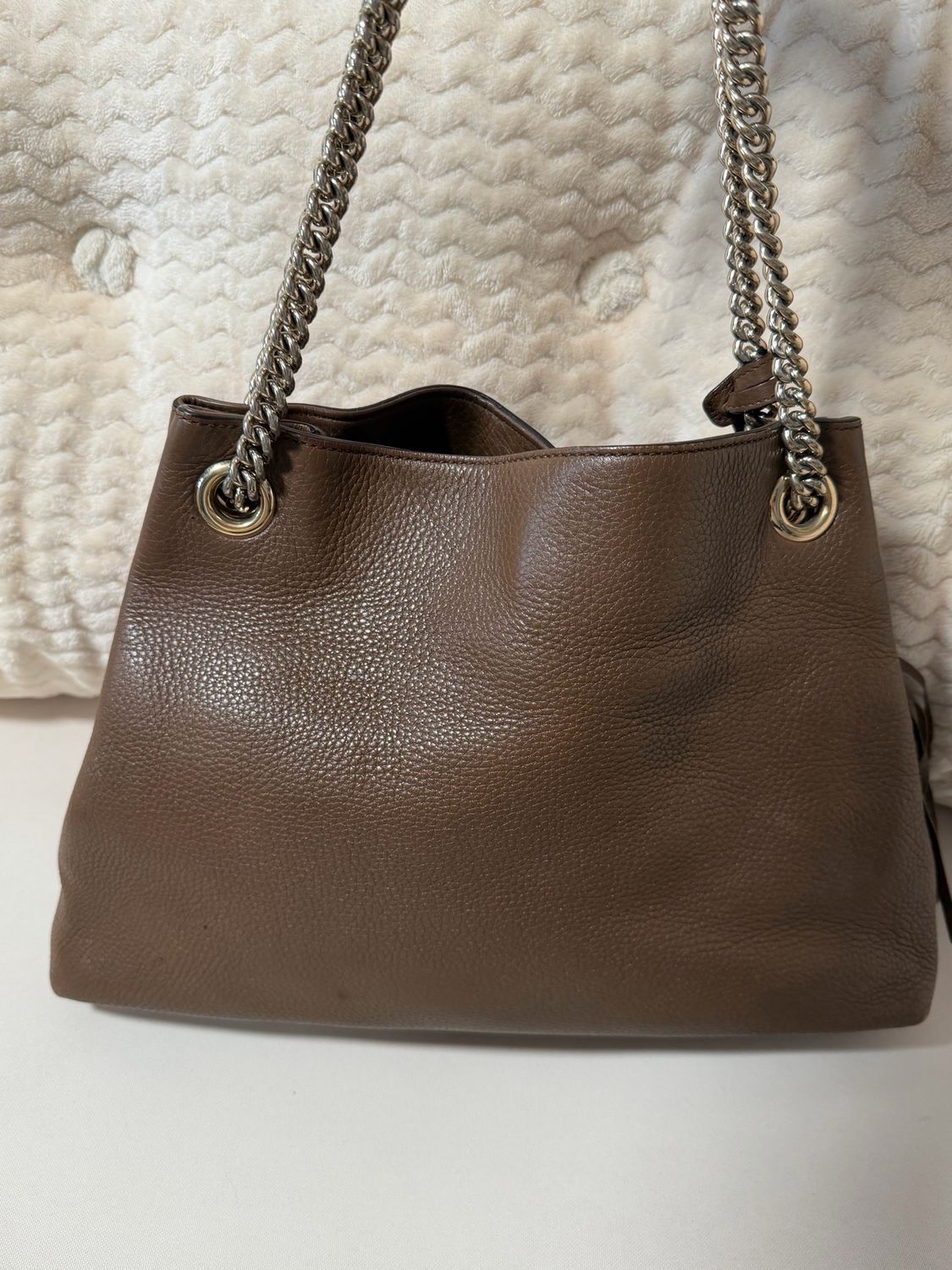 Gucci Soho Chain Tote Pebbled Calfskin Leather