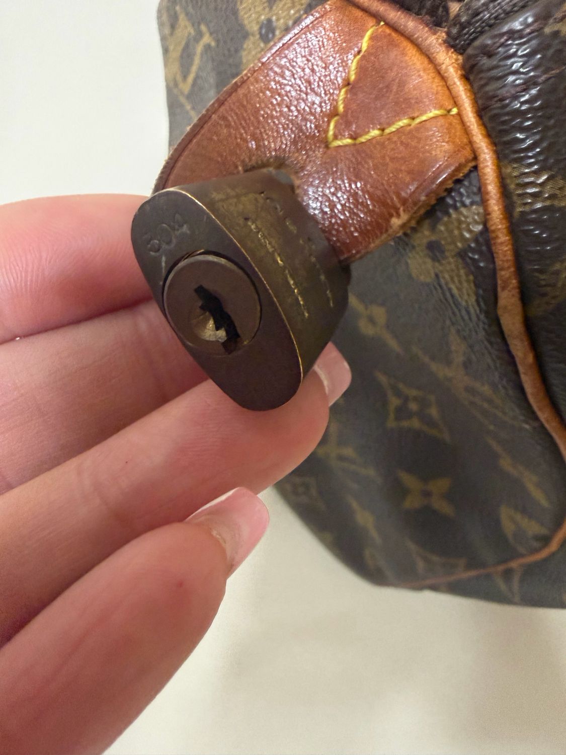 Louis Vuitton Speedy 30 Monogram Satchel Boston Top Handle