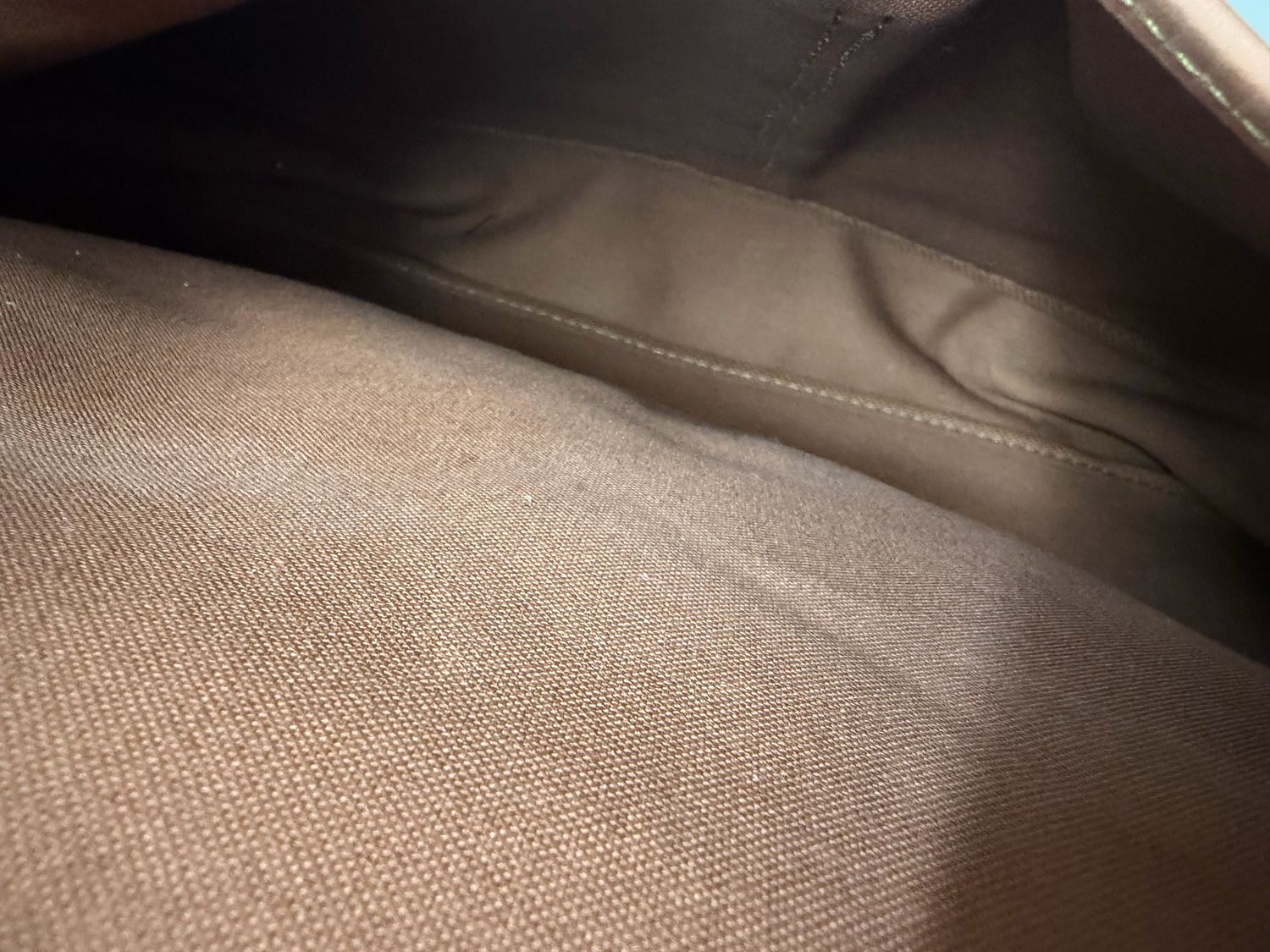 Louis Vuitton Monogram Sac Chasse 