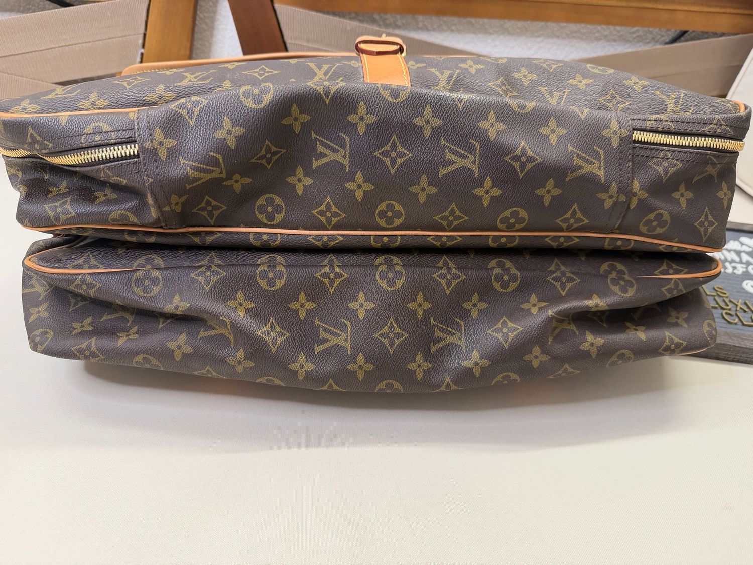 Louis Vuitton Monogram Sac Chasse 
