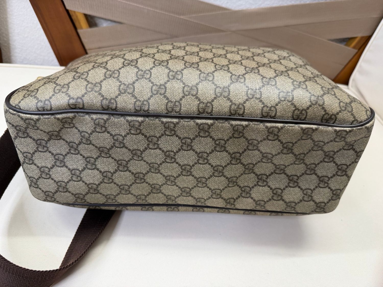 Gucci Monogram Supreme Messenger Crossbody Sling