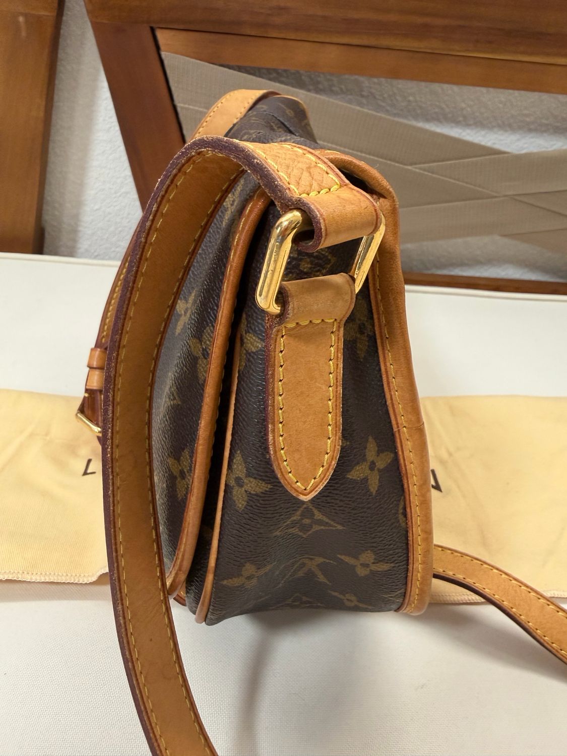 Louis Vuitton Monogram Menilmontant Pm Messenger Crossbody