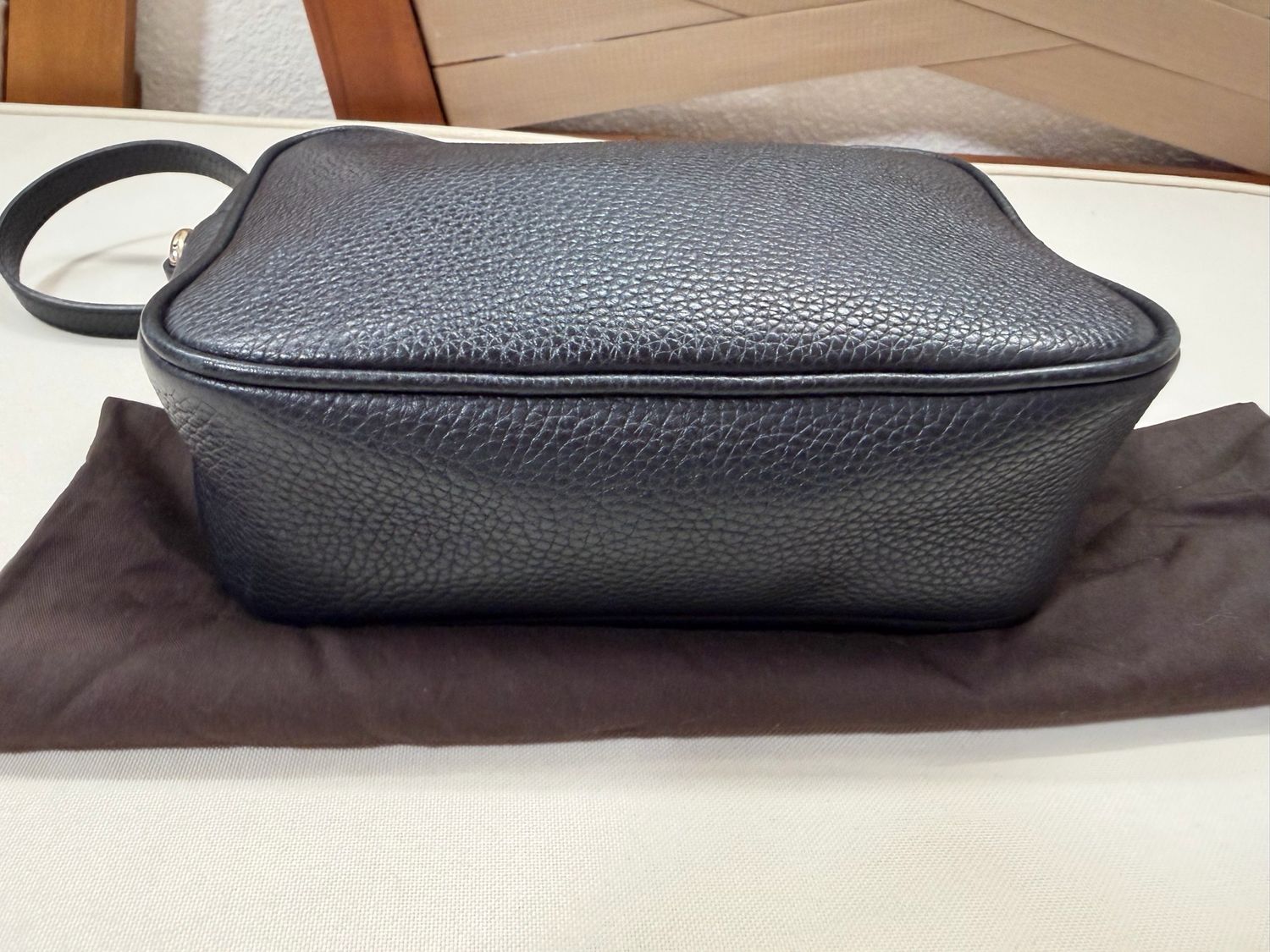 Gucci Pebbled Leather Soho Disco Camera Bag Sling Crossbody