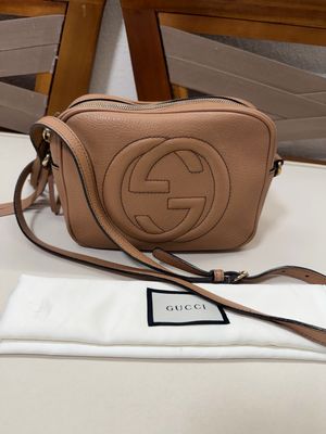 Gucci Pebbled Leather Soho Disco Camera Bag Crossbody