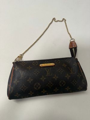 Louis Vuitton Monogram Eva Clutch Zipper Shoulder
