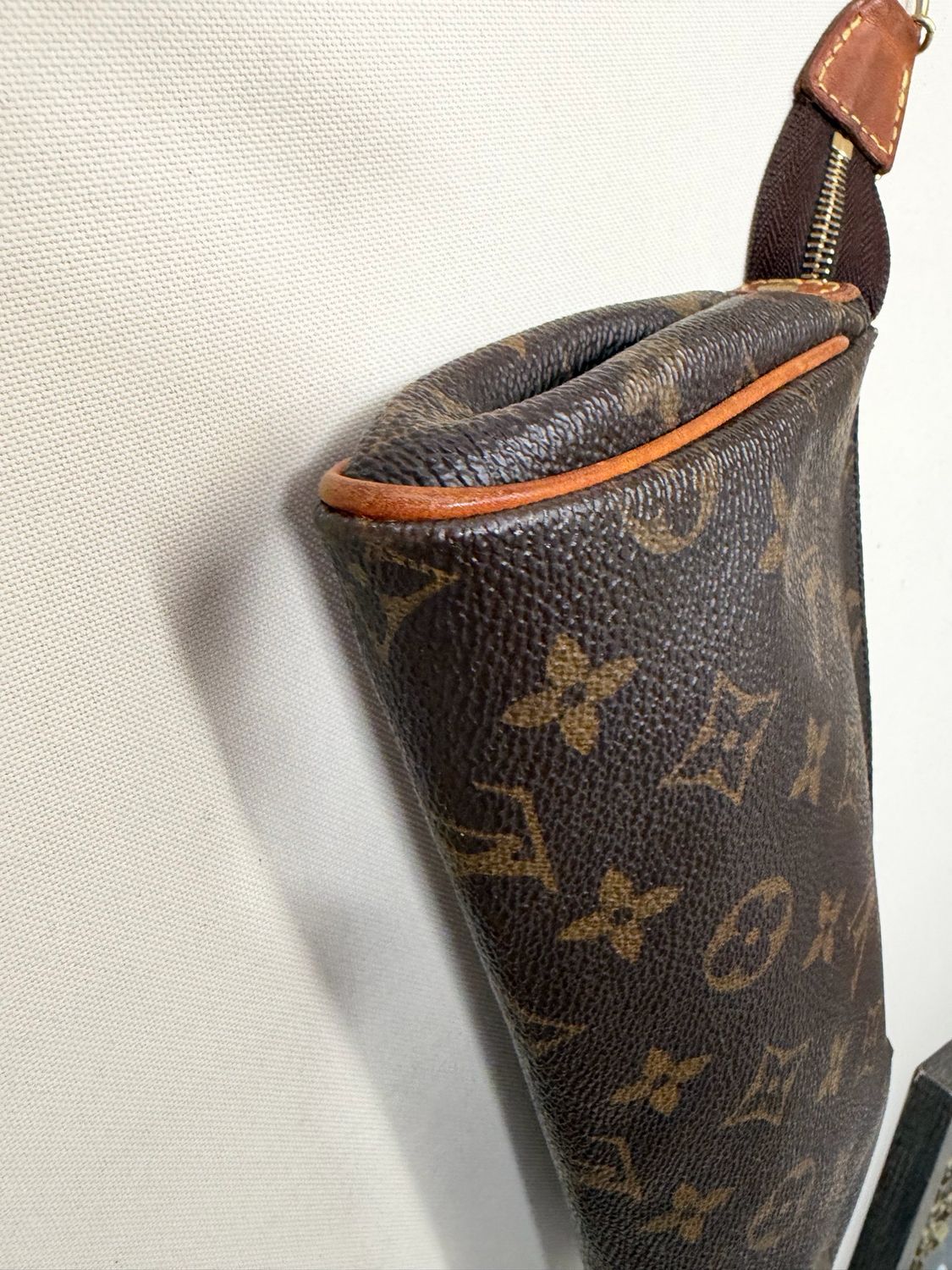 Louis Vuitton Monogram Eva Clutch Zipper Shoulder