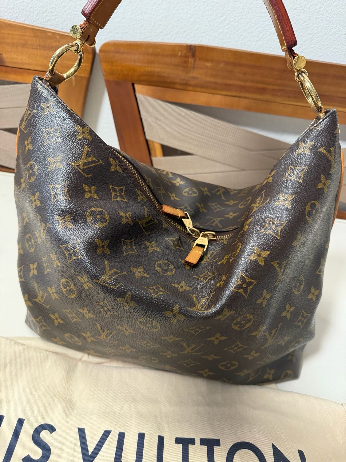 Louis Vuitton Monogram Sully Hobo