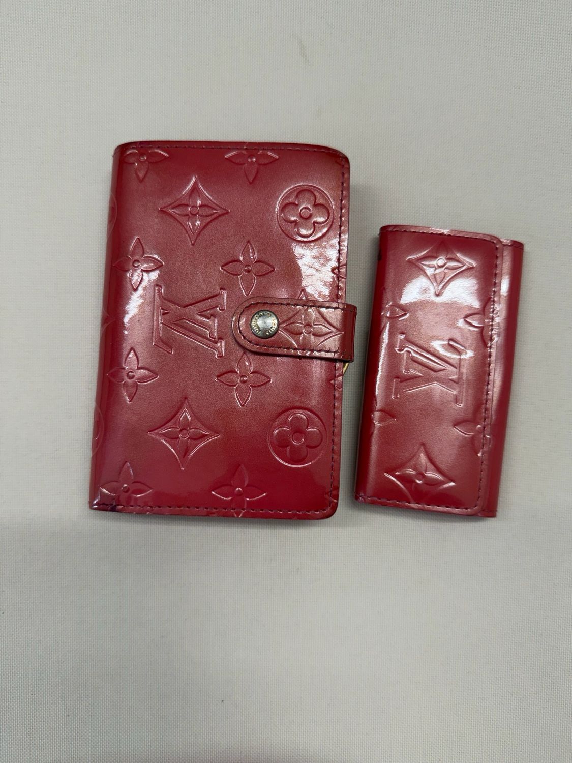 Louis Vuitton Kisslock Wallet Vernis And Multicles 4 Key 