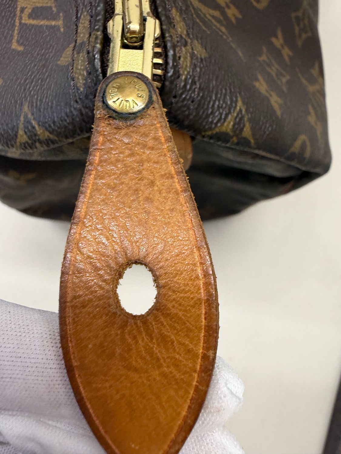 Louis Vuitton Speedy Monogram 40 Satchel Boston Top Handle