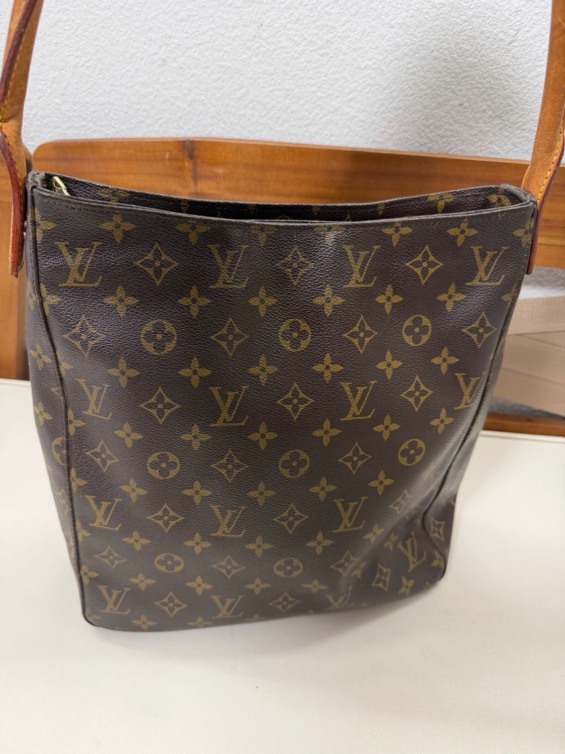 Louis Vuitton Monogram Looping Gm Hobo