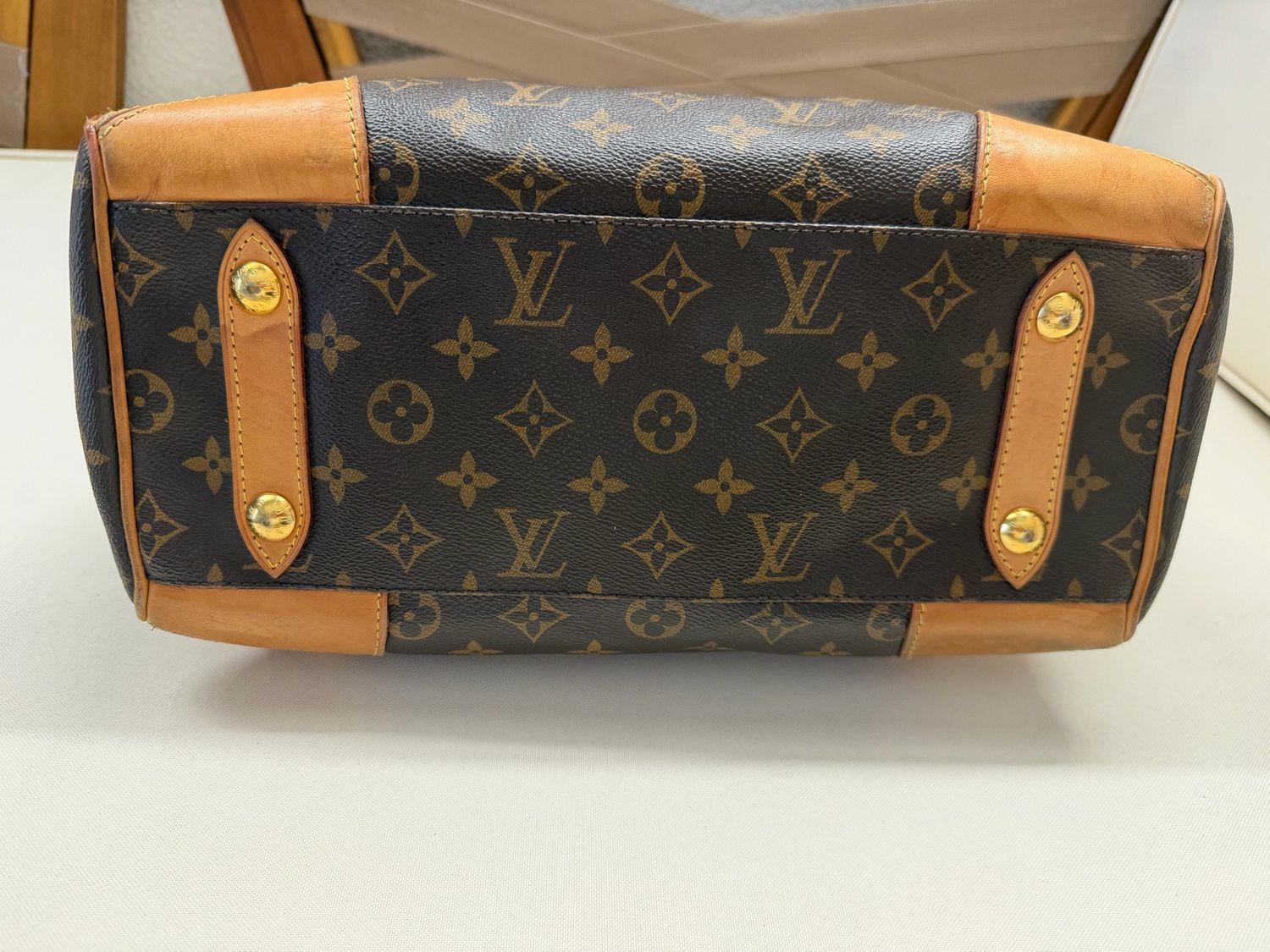 Louis Vuitton Monogram Retiro Pm Crossbody Messenger Sling