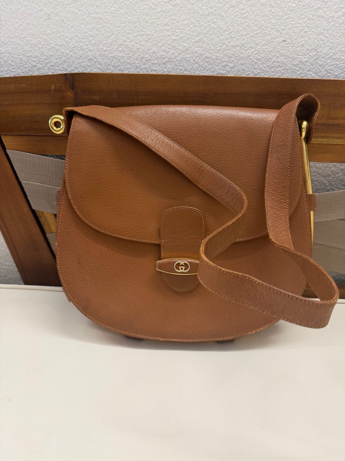 Gucci Vintage Structured Hobo Shoulder Sling