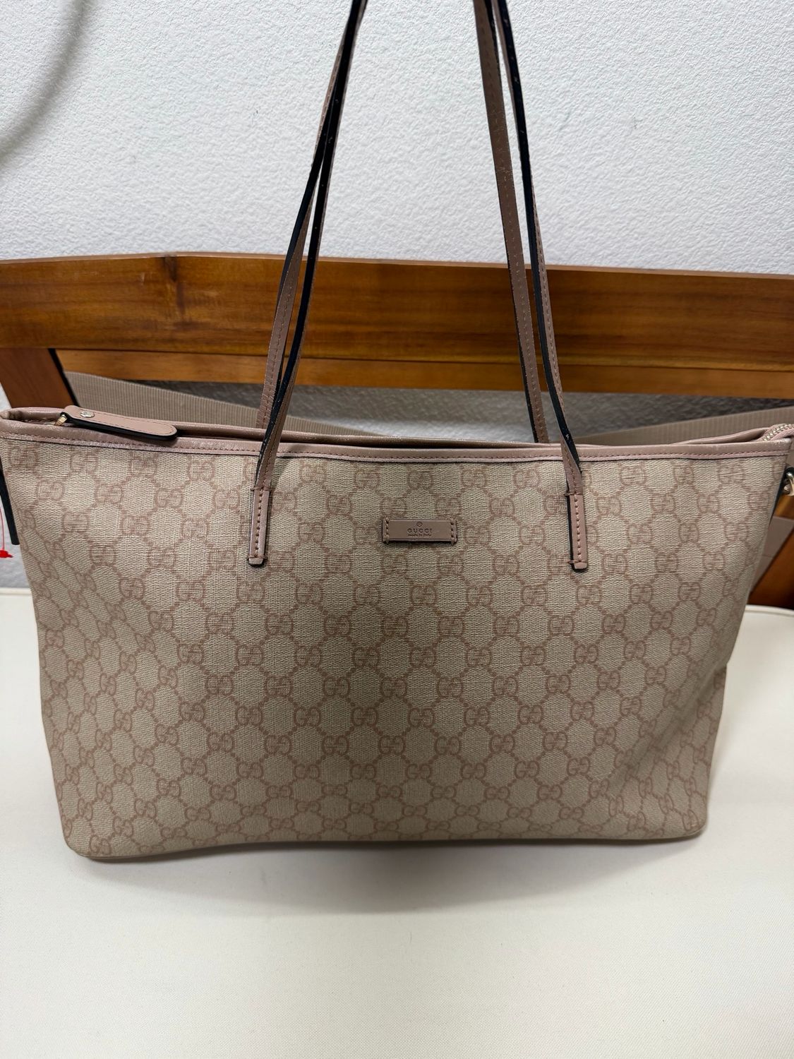 Gucci Monogram Supreme Plus Convertible Zipper Tote in Pink