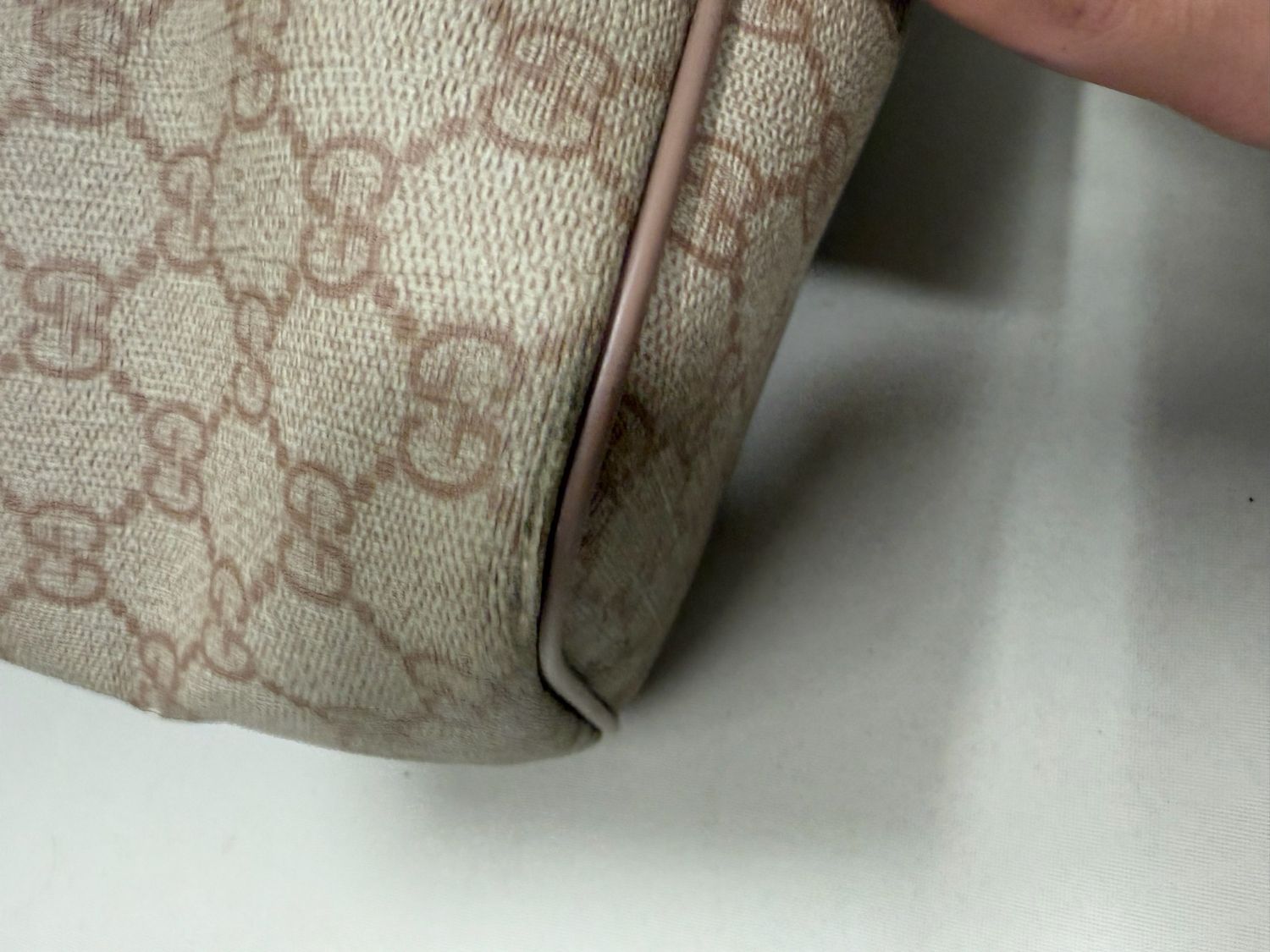 Gucci Monogram Supreme Plus Convertible Zipper Tote in Pink