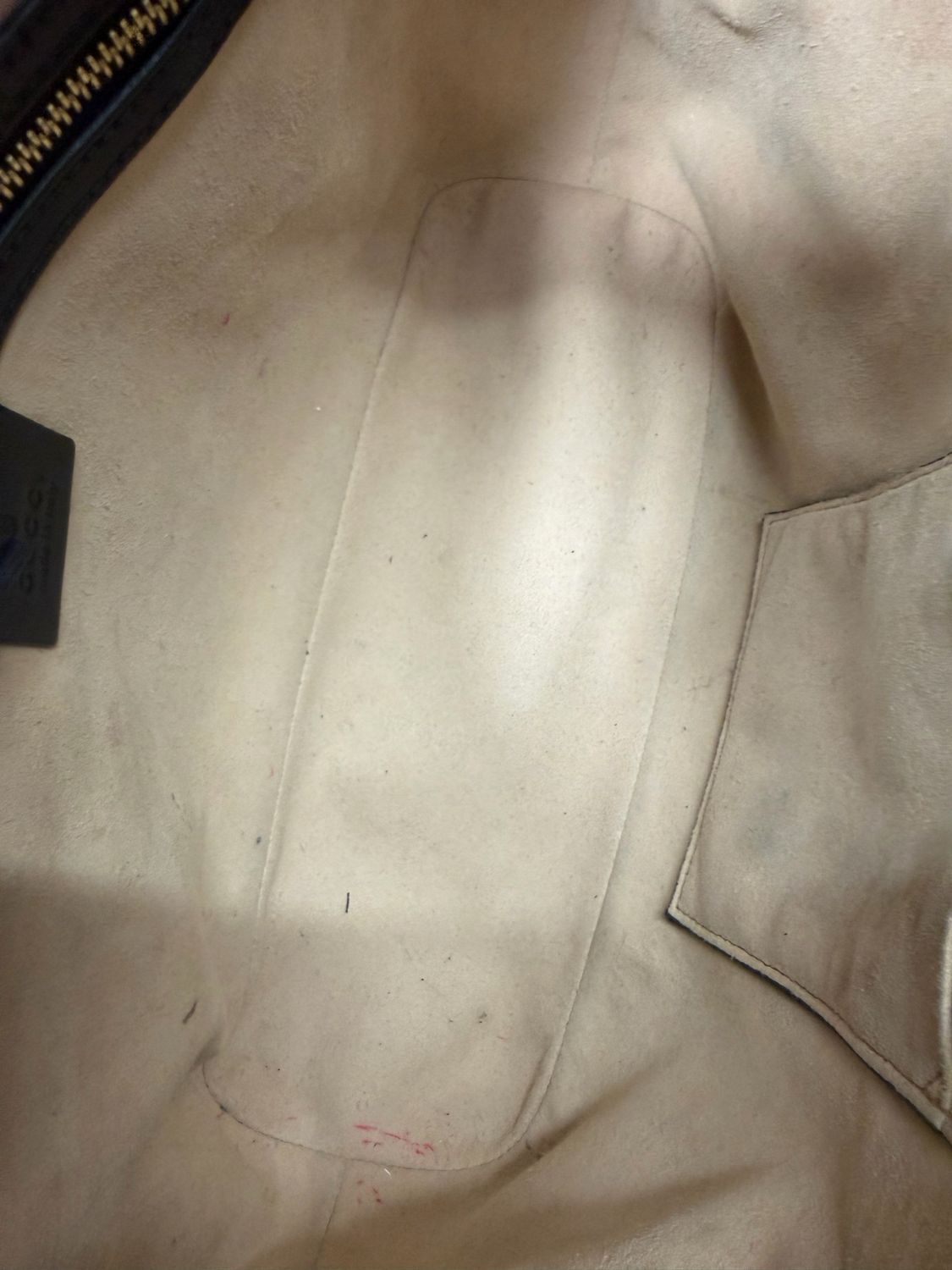 Gucci Supreme Monogram Canvas Supreme Crossbody