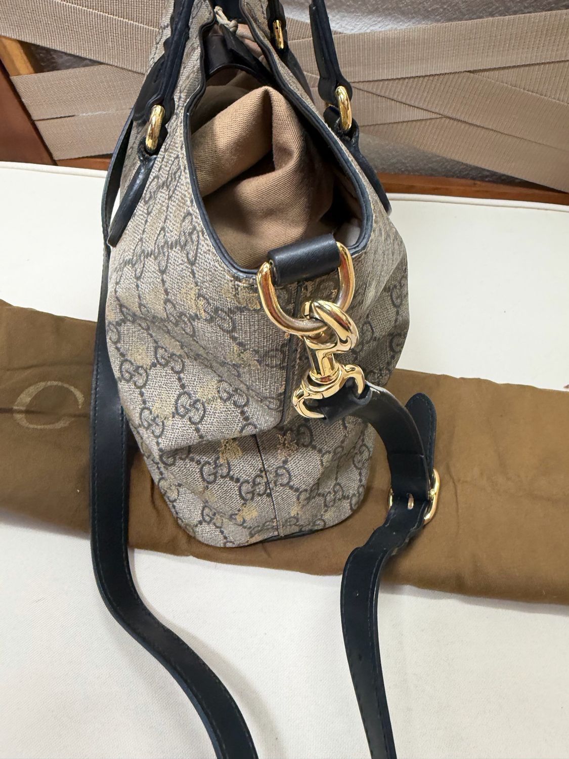 Gucci Supreme Monogram Canvas Supreme Crossbody