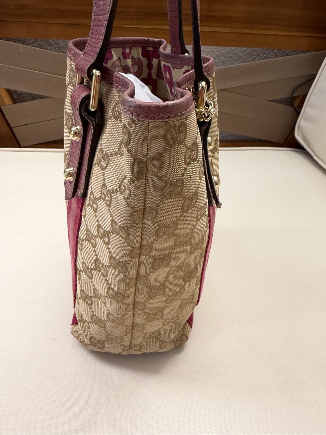 Gucci Joliceur Vertical Tote Monogram Canvas in Pink