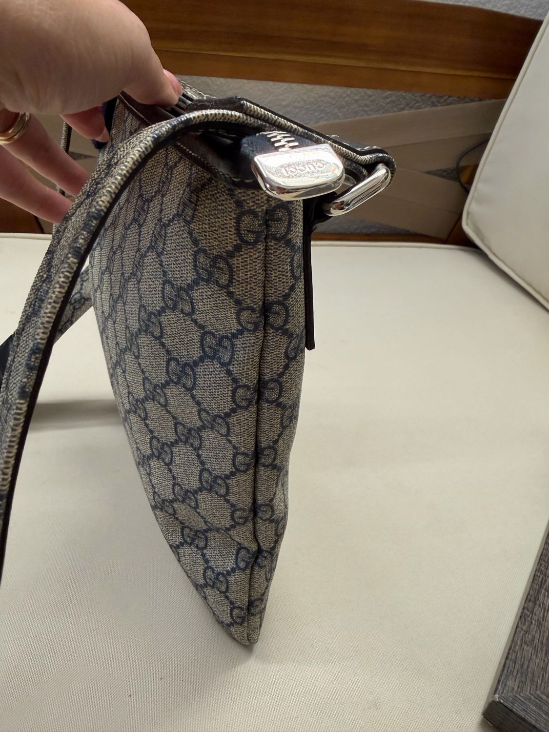 Gucci Supreme Monogram Canvas Web Loop Messenger Small in Navy Blue