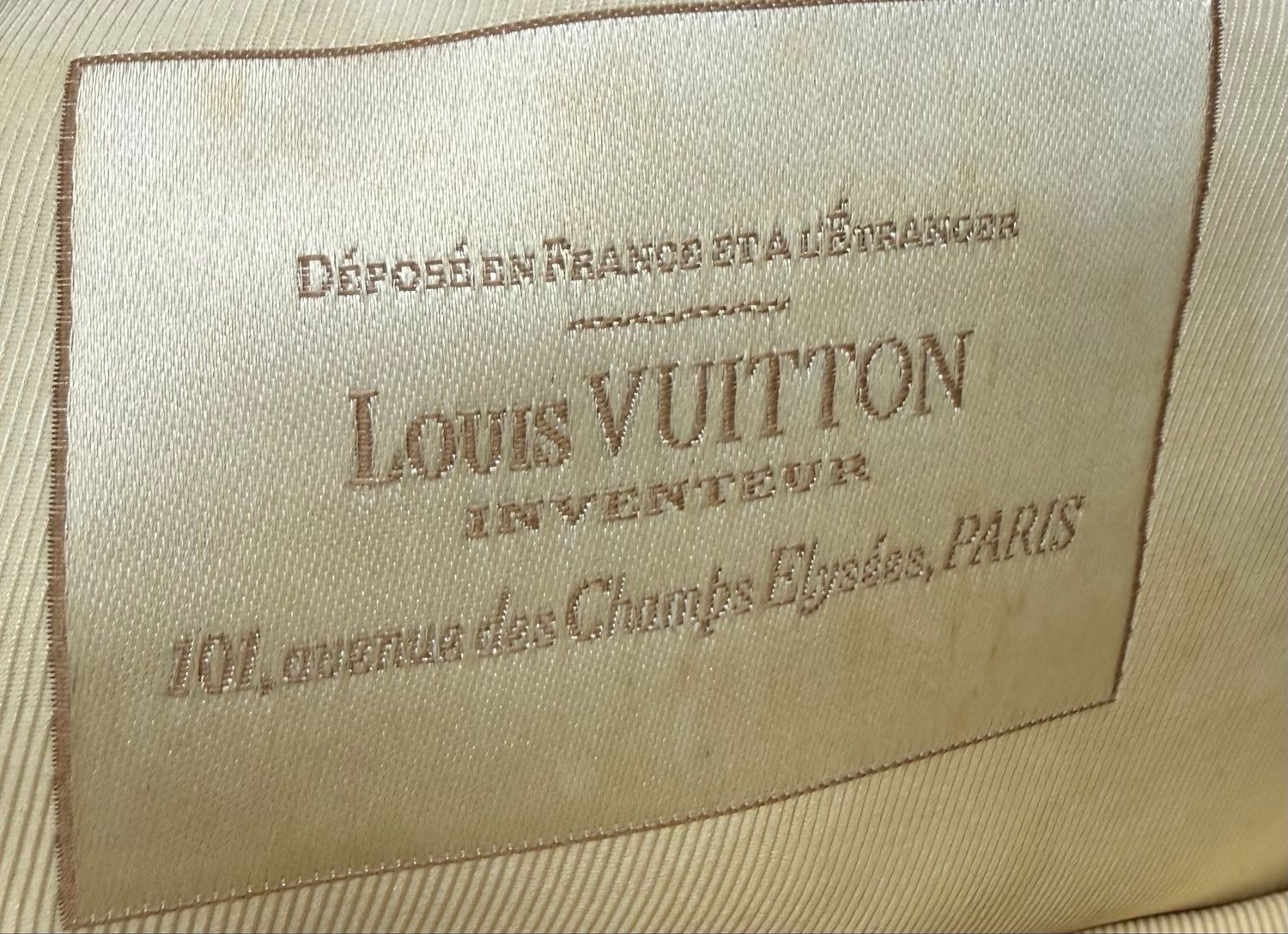 Louis Vuitton Monogram Limited Edition Sabbia Mm