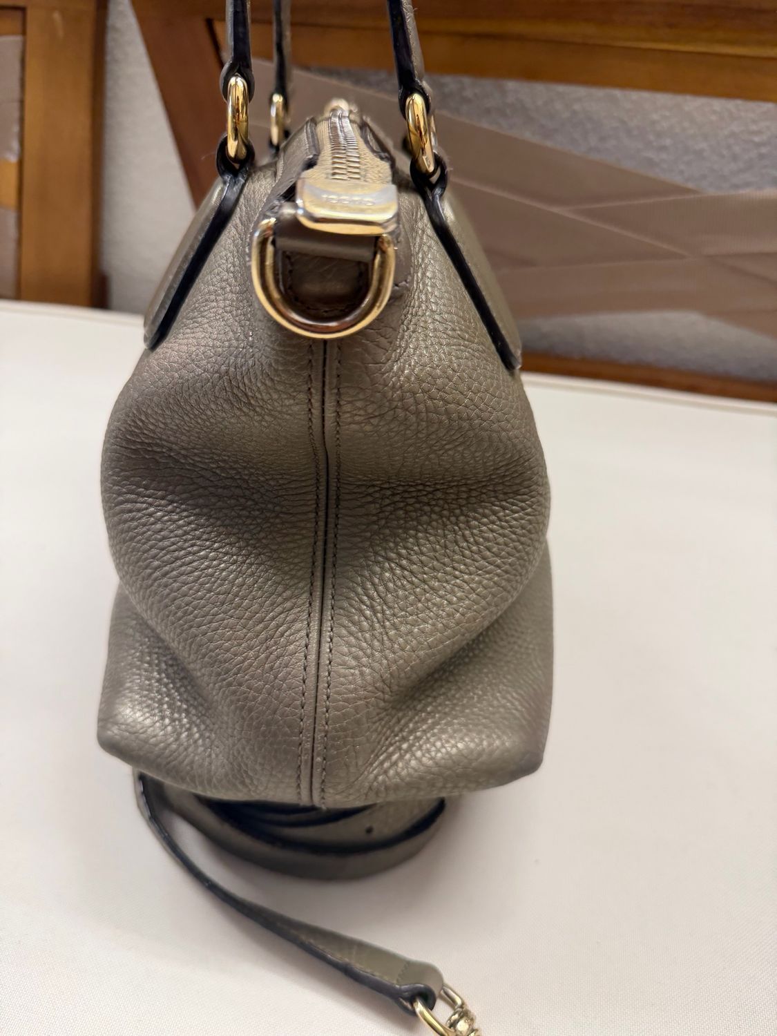 Gucci Pebbled Leather Soho Convertible Metallic Crossbody Sling