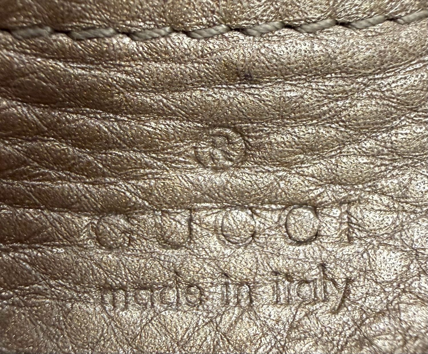 Gucci Pebbled Leather Soho Convertible Metallic Crossbody Sling