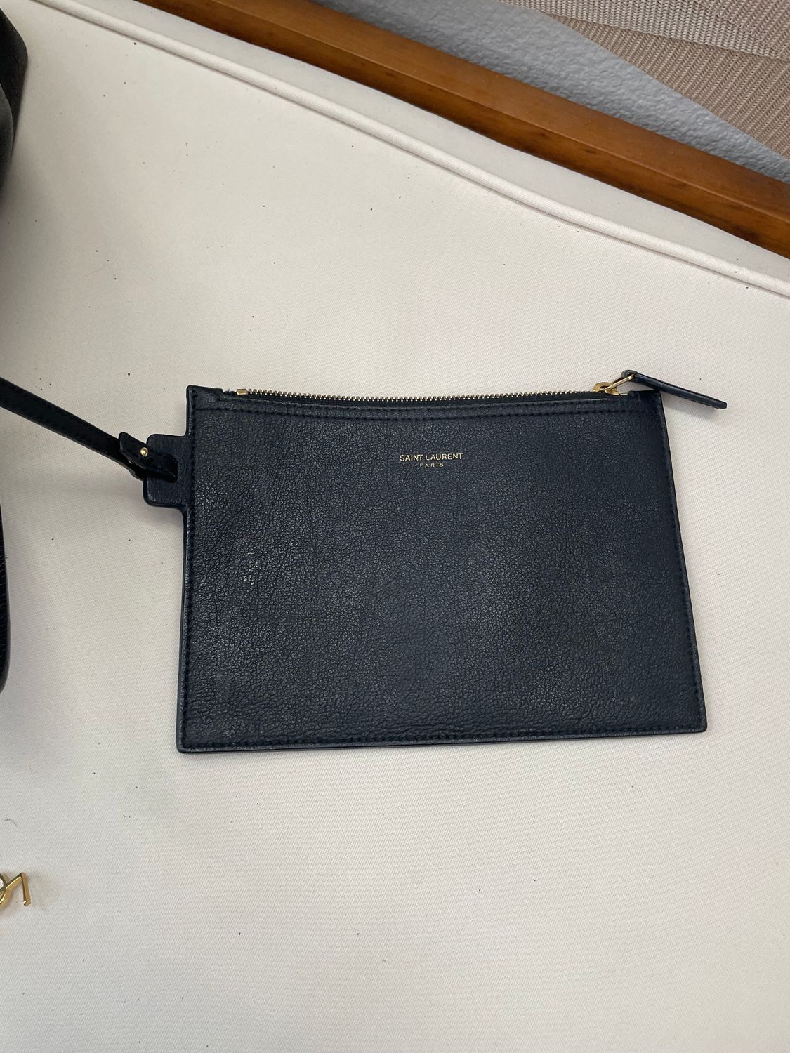 Yves Saint Laurent Calfskin Shopping Tote With Pouch in Black