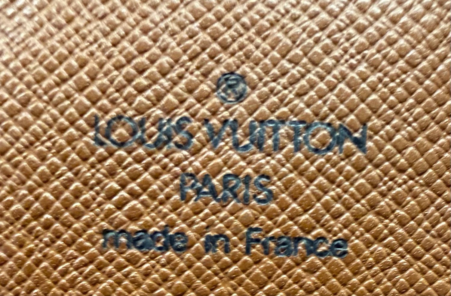 Louis Vuitton Monogram Catouchierre Pm Crossbody Sling