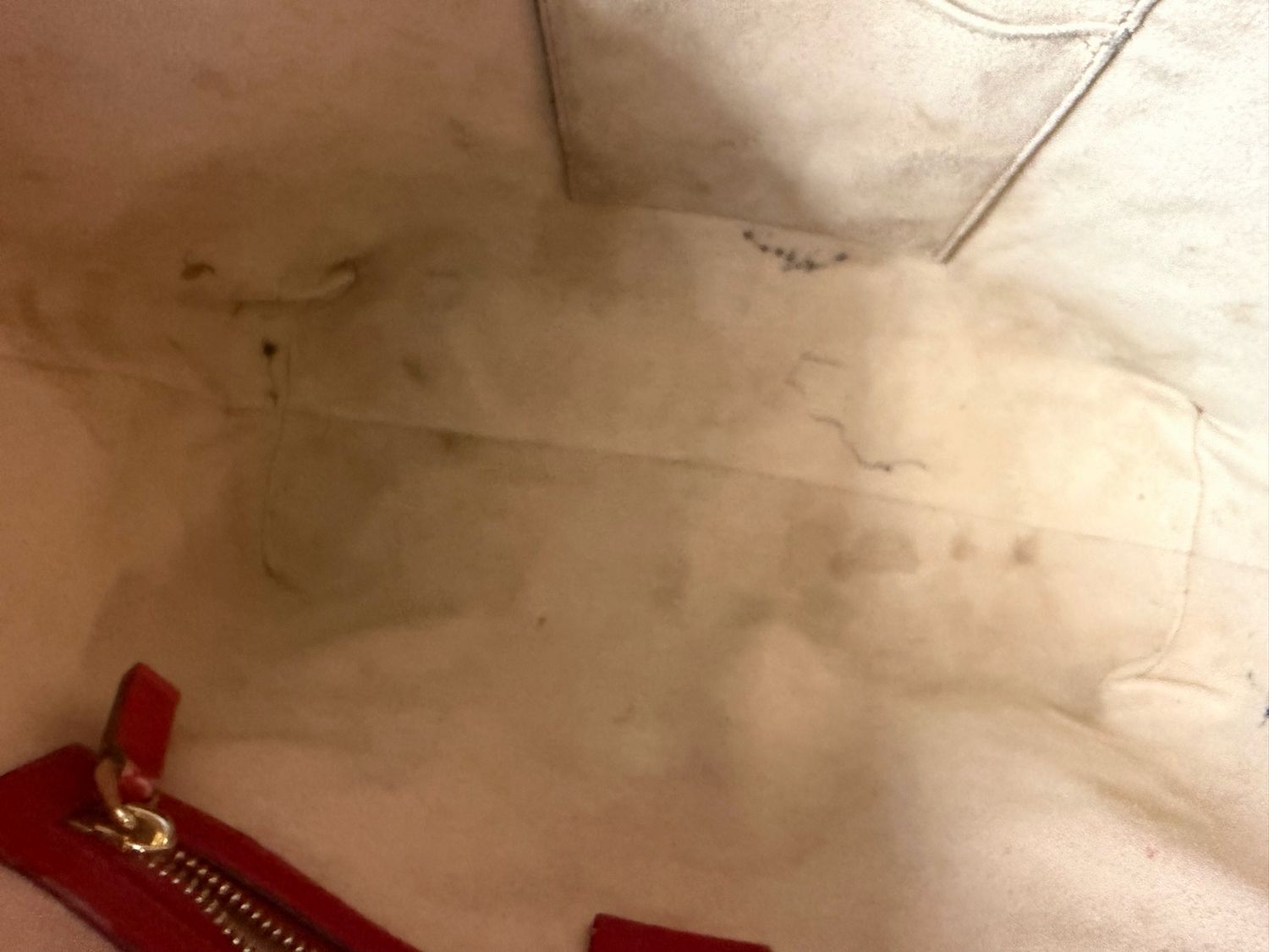 Gucci Monogram Leather Crossbody Sling Linnea Foldover in Red