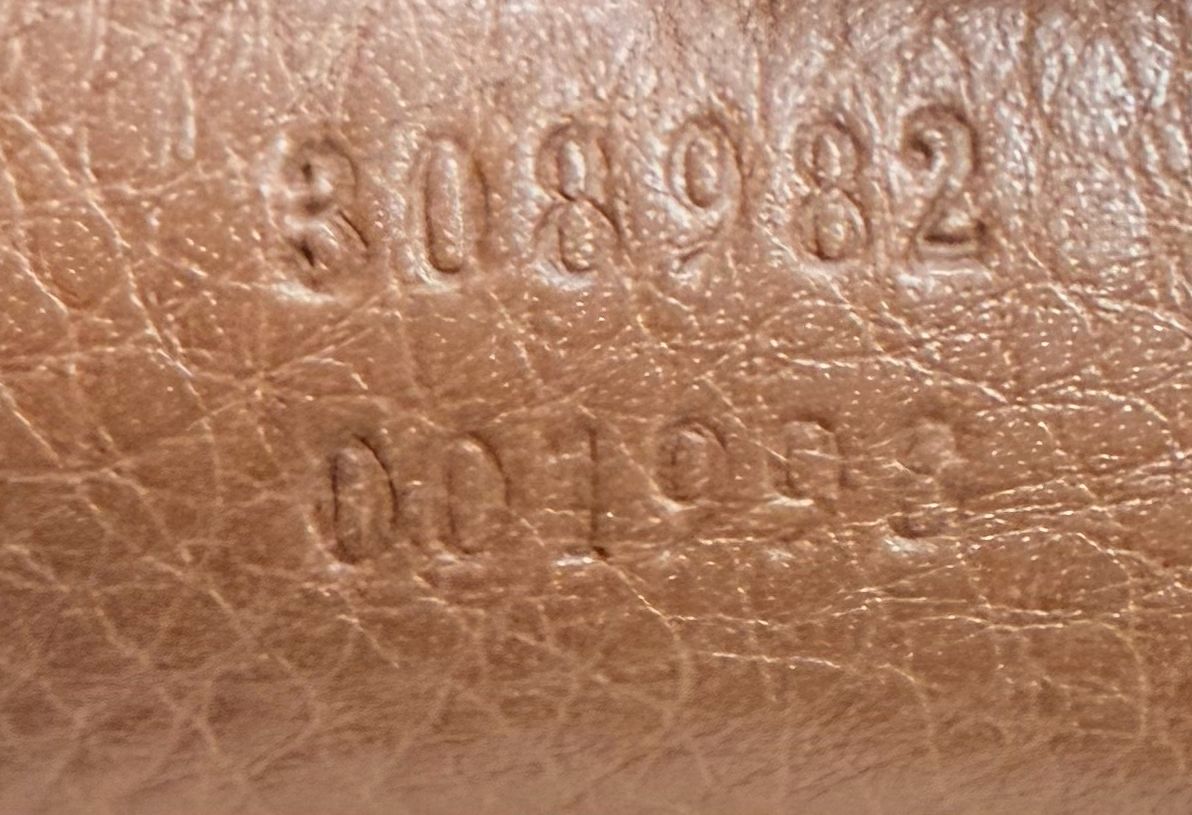 Gucci Pebbled Leather Soho Chain Tote Medium in Brown