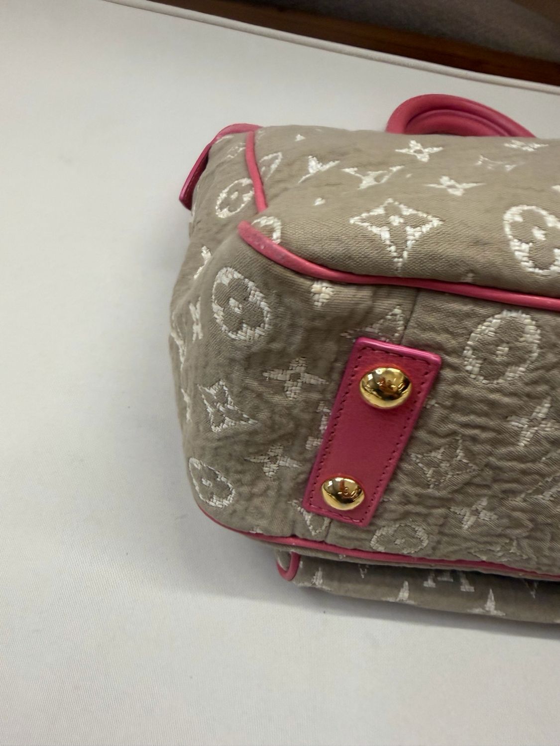 Louis Vuitton Monogram Sabbia Mm Limited Edition in Rose