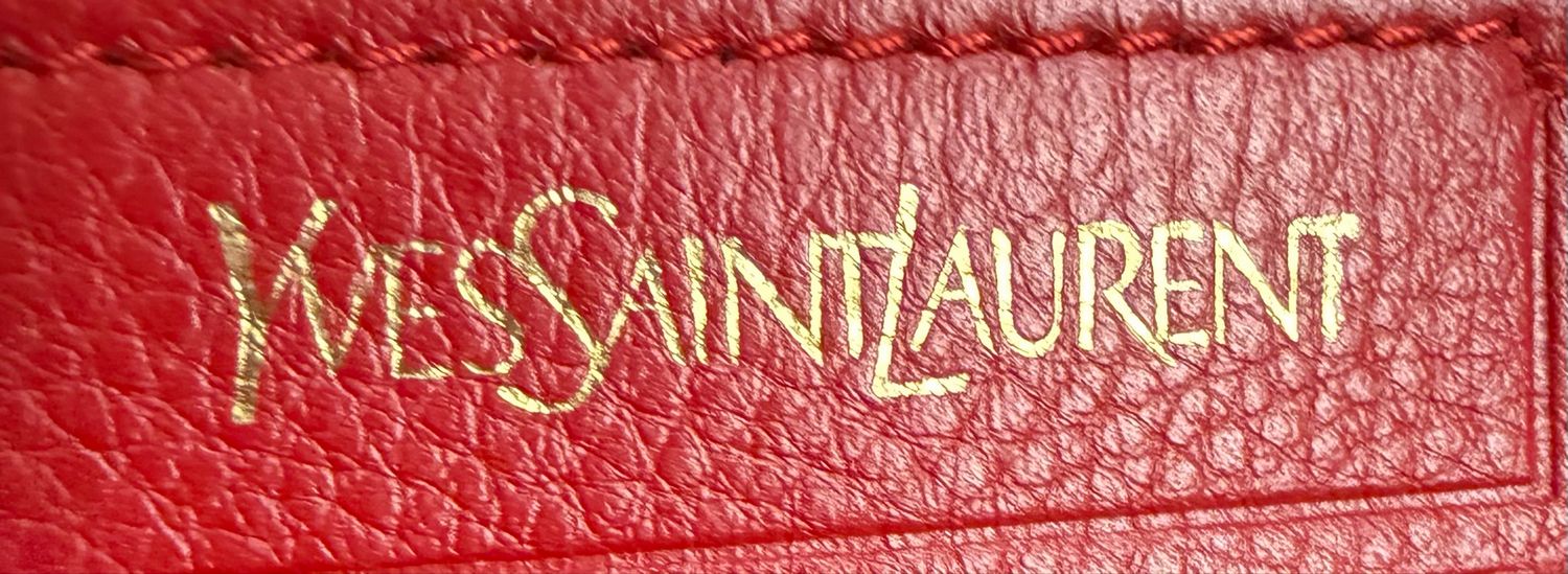 Yves Saint Laurent Muse Two Satchel Top Handle in Red