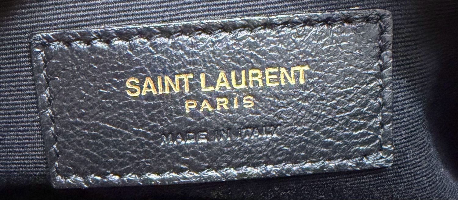 Yves Saint Laurent Quilted Lambskin Victoire Camera Bag Crossbody Messenger Sling in Red