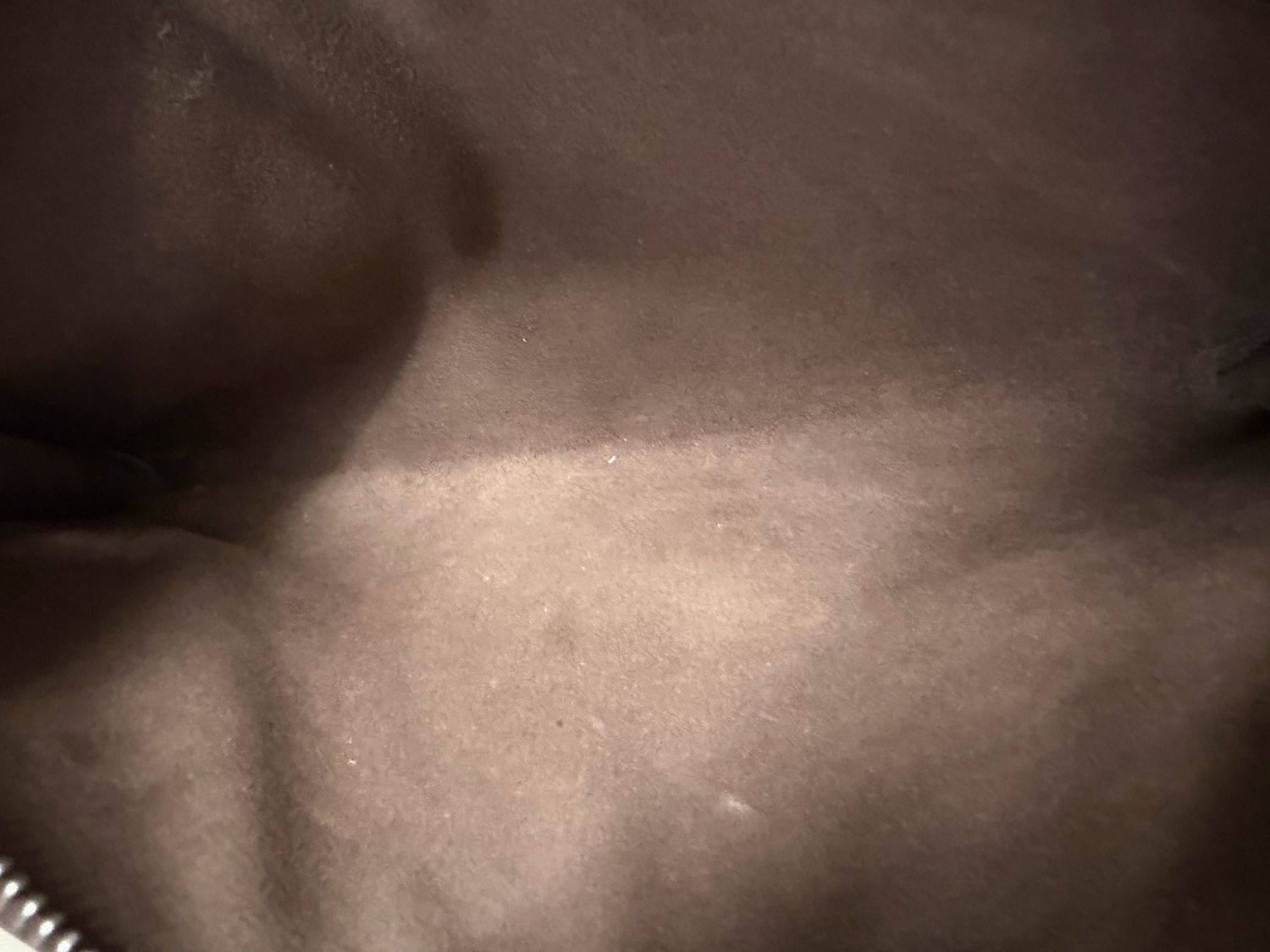 Louis Vuitton Epi Accesoires Pochette in Moka Brown