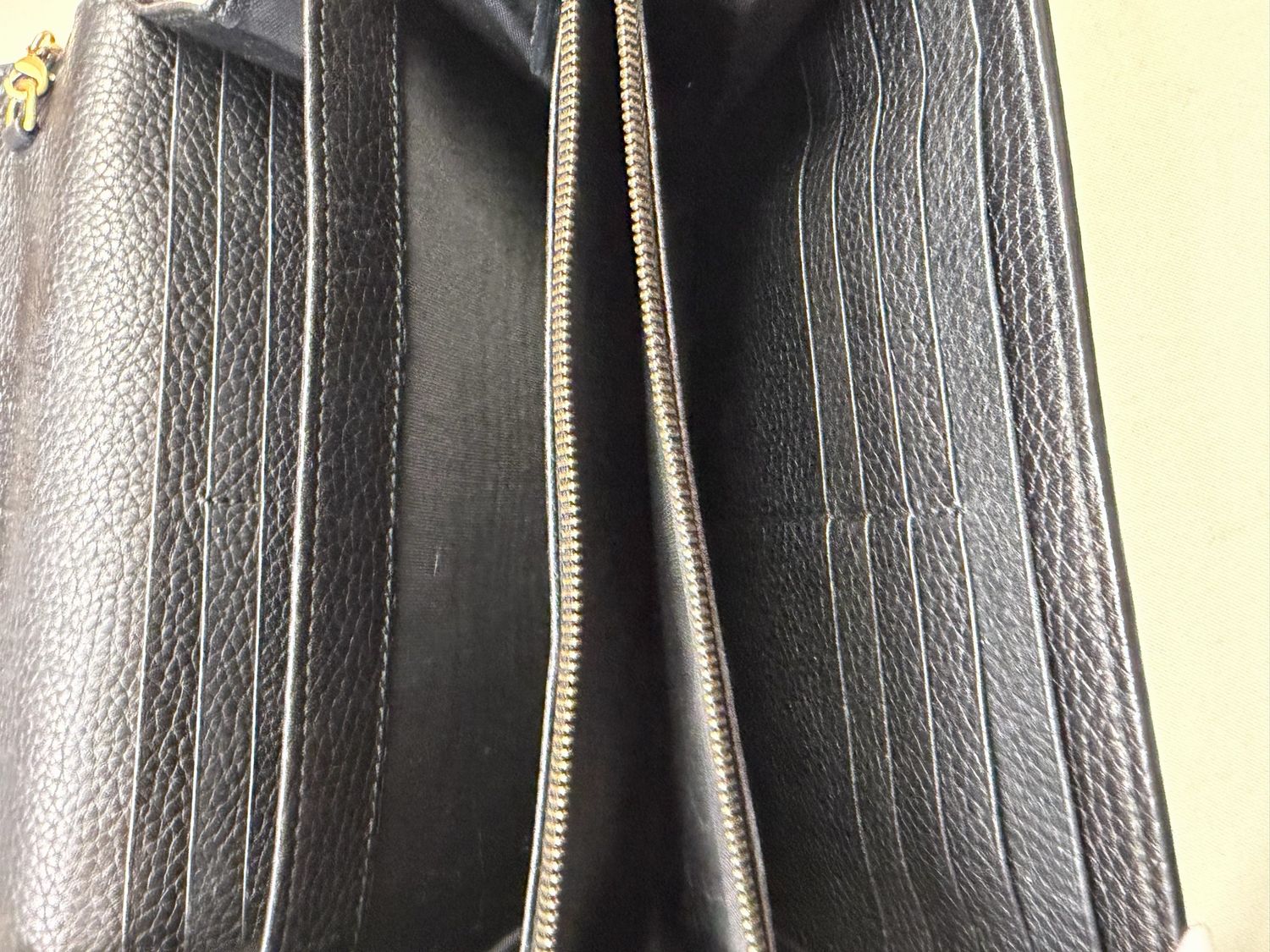 Gucci Marmont Pebbled Leather Chain Strap Crossbody Wallet on Chain