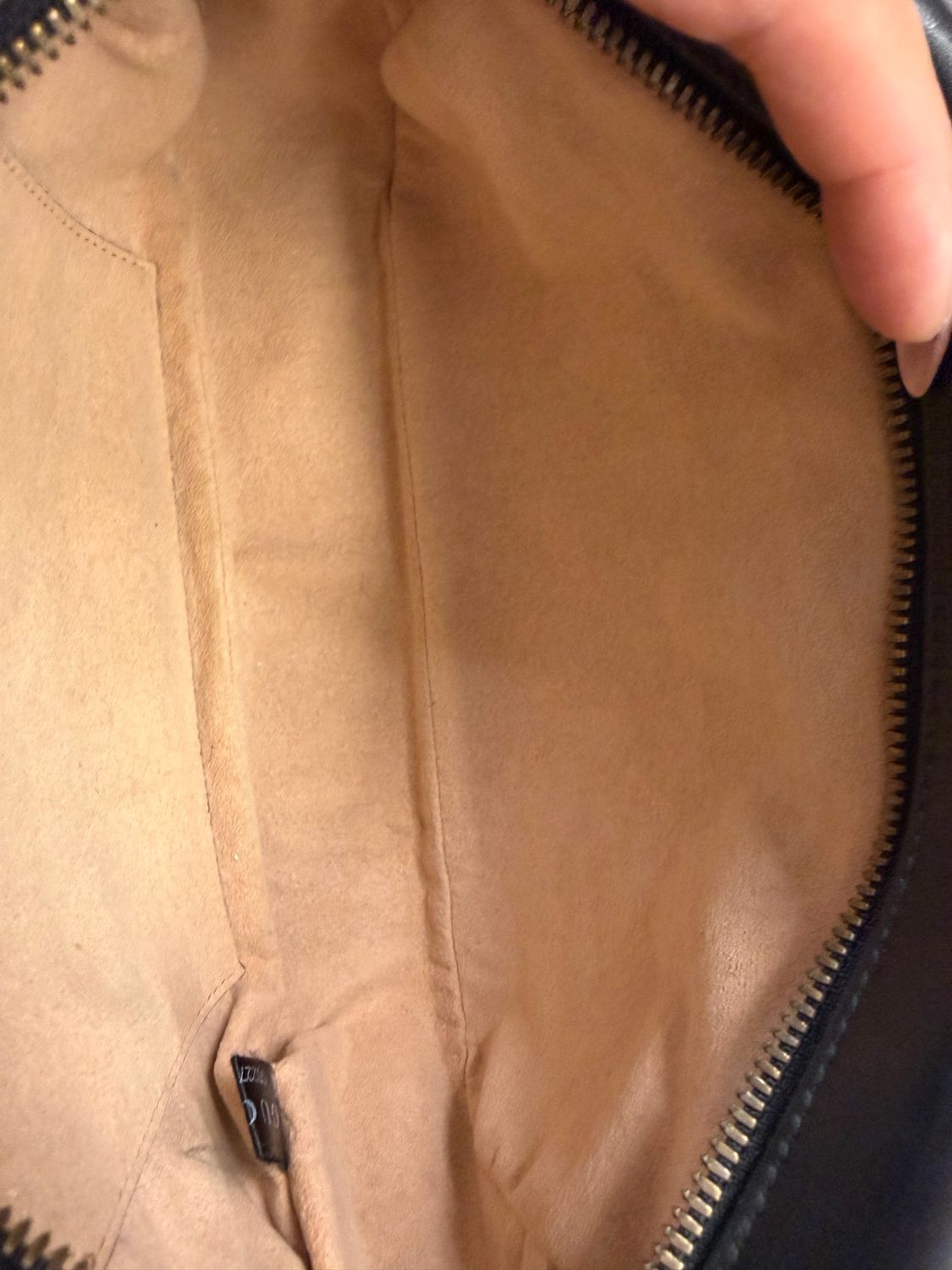 Gucci Matelasse Marmont Crossbody in Black