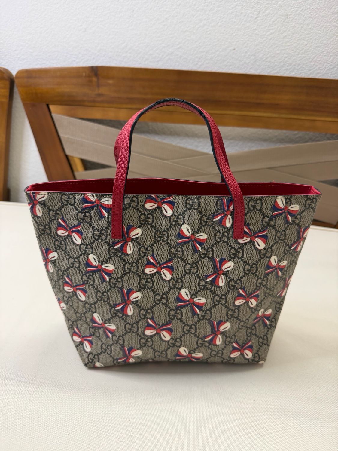 Gucci Monogram Supreme Bow Tote Top Handle