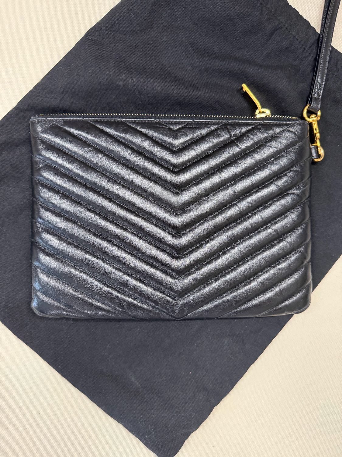 Yves Saint Laurent New Jolie Matelasse Chwvron Clutch Pouch Quilted in Black