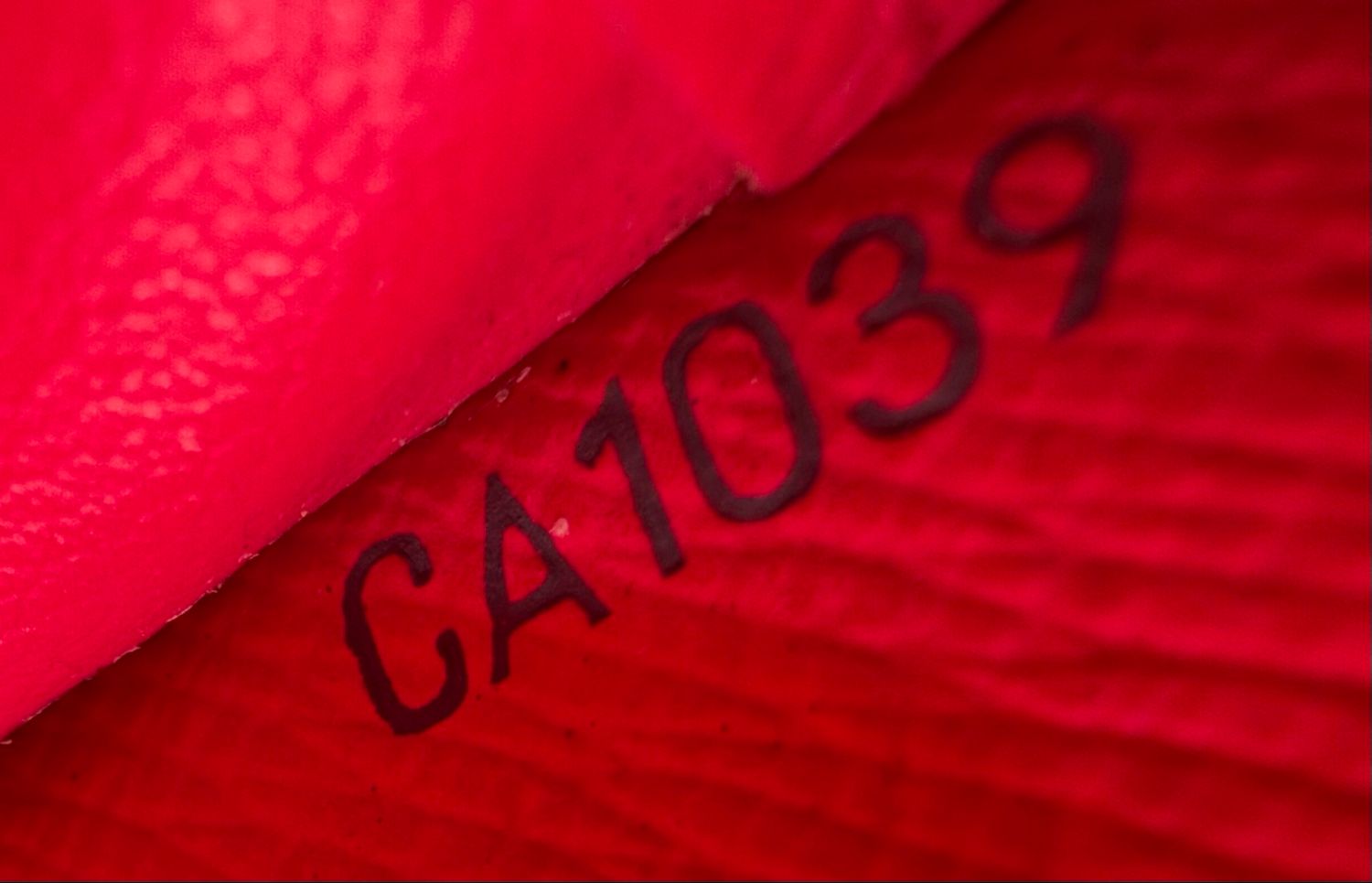 Louis Vuitton Monogram Insolite Double Snap Wallet In Pink