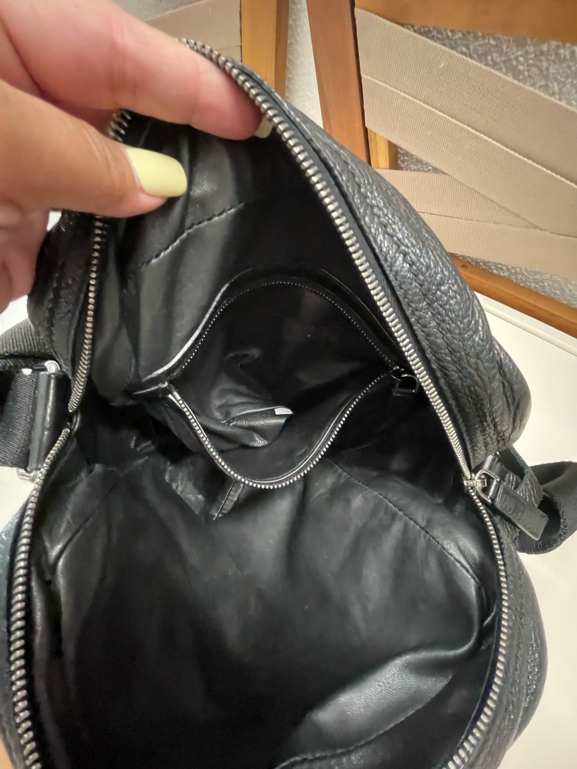 Prada Vitello Daino Messenger Crossbody in Black