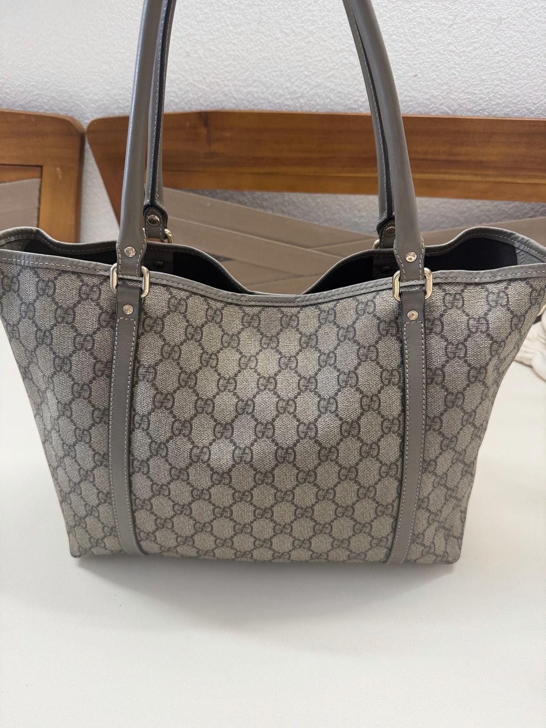 Gucci Supreme Joy Tote Shoulder in Green